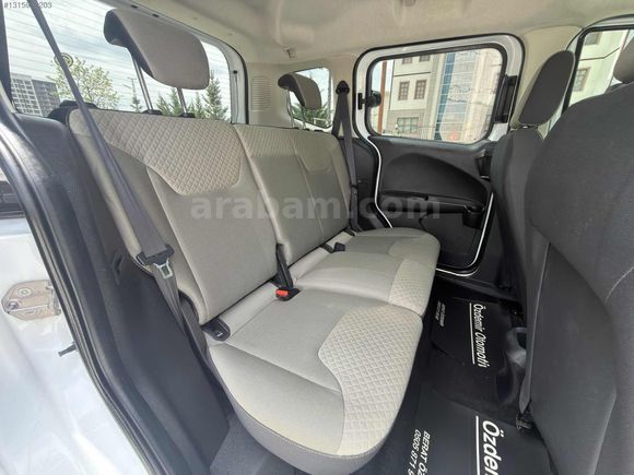 2022 HATASIZ BOYASIZ TRAMERSİZ 1.5 TDCI TİTANİUM 100 BG 6 İLERİ