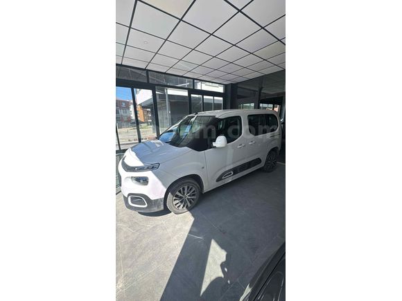 Galeriden Citroen Berlingo 1.5 BlueHDI Feel Stil 2020 Model Eskişehir