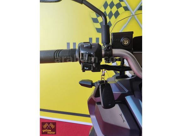 ADX 125 E5 + PLUS 2024 MODEL 12 TAKSİT ABS + TCS