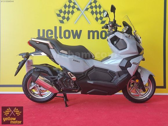 ADX 125 E5 + PLUS 2024 MODEL 12 TAKSİT ABS + TCS