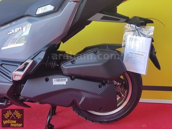 ADX 125 E5 + PLUS 2024 MODEL 12 TAKSİT ABS + TCS