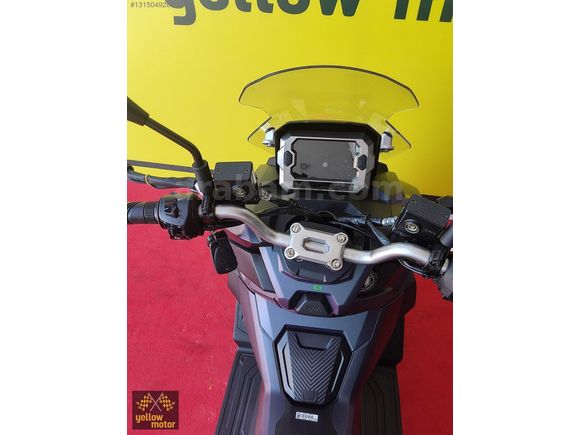 ADX 125 E5 + PLUS 2024 MODEL 12 TAKSİT ABS + TCS