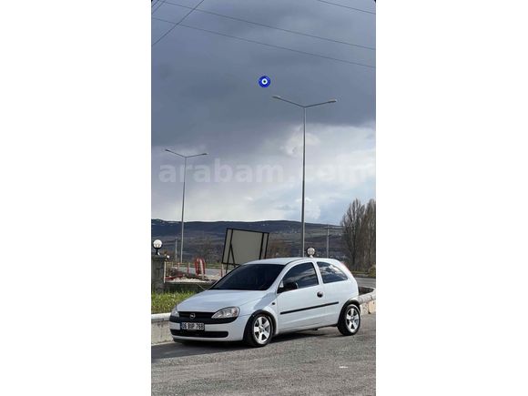 opel corsa 1.4  uygun fiyat masrafsız yakıt cimrisi 