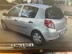 Sahibinden Renault Clio 1.5 dCi Authentique 2012 Model  288.000 km Gri