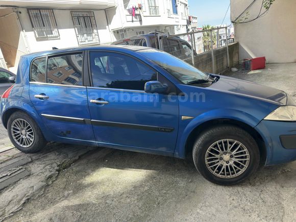 Sahibinden Renault Megane 1.4 Authentique 2004 Model  270.000 km Mavi