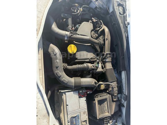 Sahibinden Dacia Duster 1.5 dCi Laureate 2017 Model  247.000 km Beyaz