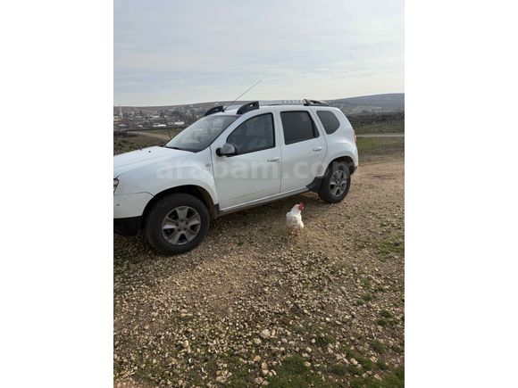 Sahibinden Dacia Duster 1.5 dCi Laureate 2017 Model  247.000 km Beyaz