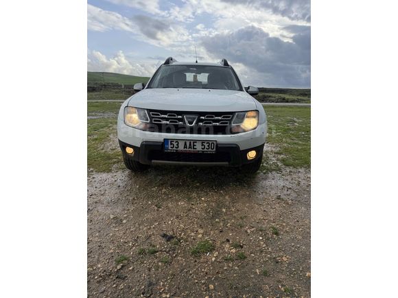 Sahibinden Dacia Duster 1.5 dCi Laureate 2017 Model  247.000 km Beyaz