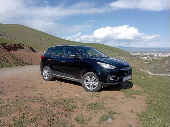Sahibinden Hyundai ix35 1.6 GDI Style Plus 2012 Model  118.000 km Siyah
