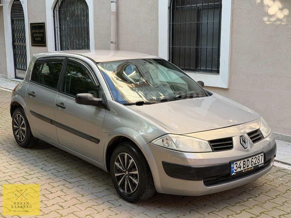 K.KARTINA 12 TAKSİT YAPILIR 2005 MEGANE 1.4 HB KLİMALI TERTEMİZ