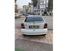 Sahibinden Opel Astra 1.4 Club 2004 Model  145.000 km Beyaz