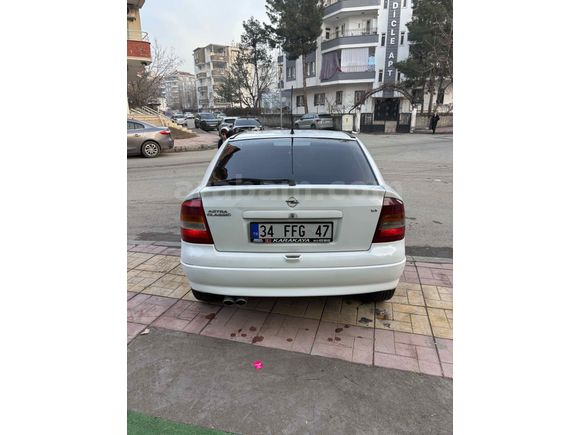 Sahibinden Opel Astra 1.4 Club 2004 Model  145.000 km Beyaz