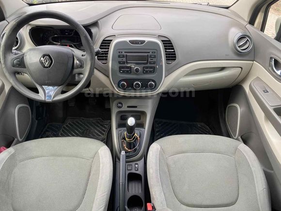 Sahibinden Renault Captur 0.9 Touch 2013 Model  145.000 km Bej
