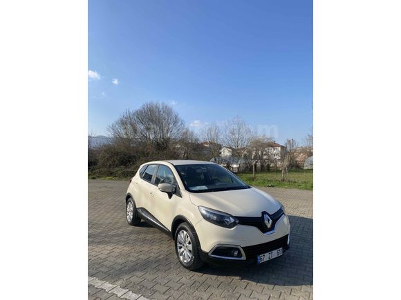Sahibinden Renault Captur 0.9 Touch 2013 Model  145.000 km Bej