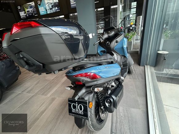 -CİO MOTORS-YAMAHA TRİCİTY 300-