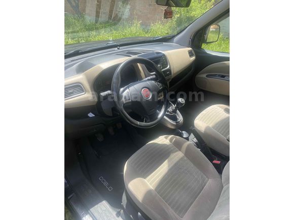 Sahibinden Fiat Doblo Combi 1.6 Multijet Premio 2011 Model 