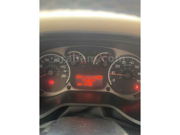Sahibinden Fiat Doblo Combi 1.6 Multijet Premio 2011 Model 