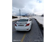 Sahibinden Hyundai Accent Blue 1.6 CRDI Mode Plus 2014 Model  208.000 km Beyaz