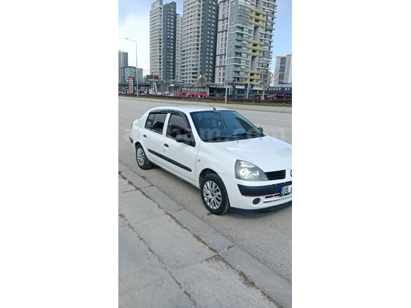 Sahibinden Renault Clio 1.5 dCi Authentique 2005 Model  430.000 km Beyaz