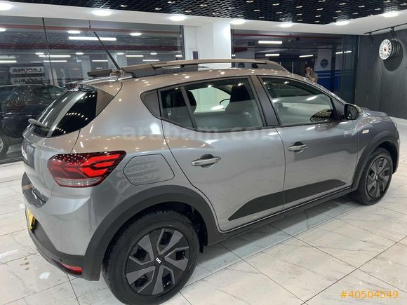 SPACE MOTORS | 2024 SANDERO STEPWAY 19.000 KM BOYASIZ SUNROOF