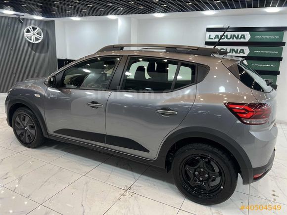 SPACE MOTORS | 2024 SANDERO STEPWAY 19.000 KM BOYASIZ SUNROOF