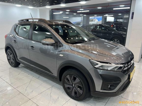 SPACE MOTORS | 2024 SANDERO STEPWAY 19.000 KM BOYASIZ SUNROOF