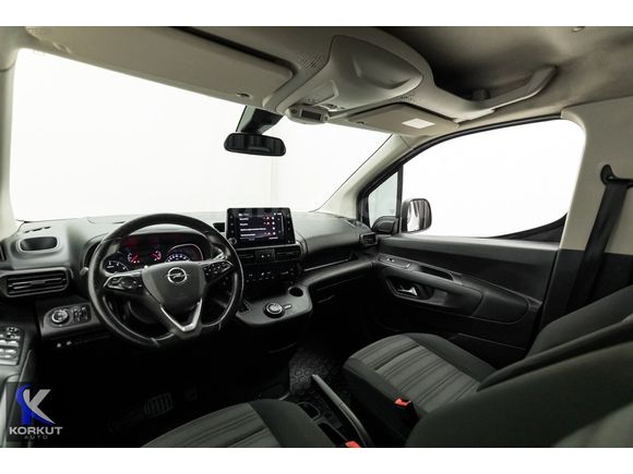 2021 OPEL COMBO 1.5CDTI DİZEL OTOMATİK DEĞİŞENSİZ 135.000KM