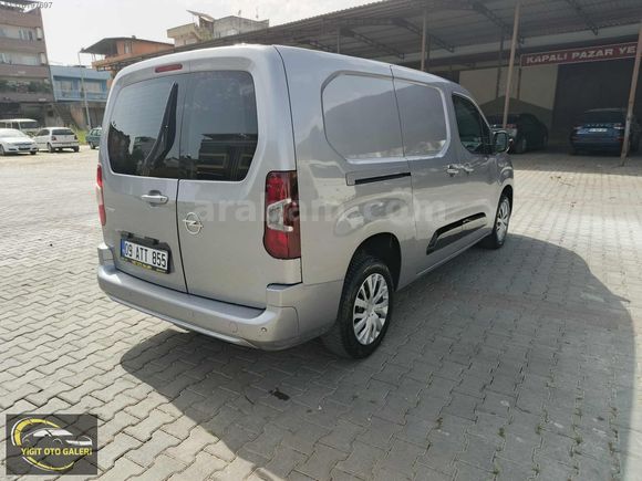 2023 OPEL COMBO ELEGANCE XL DEĞİŞENSİZ FUL PAKET