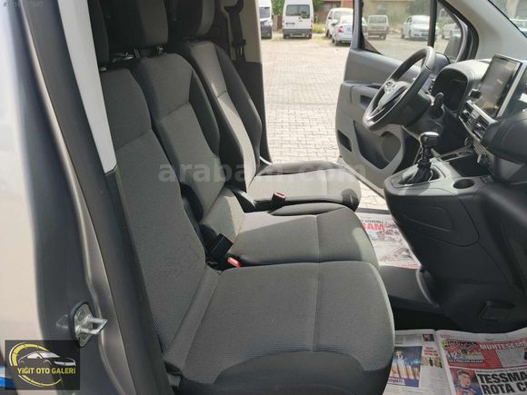 2023 OPEL COMBO ELEGANCE XL DEĞİŞENSİZ FUL PAKET