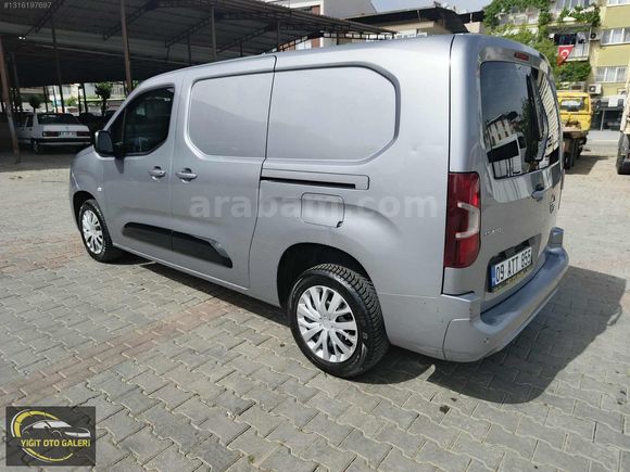 2023 OPEL COMBO ELEGANCE XL DEĞİŞENSİZ FUL PAKET