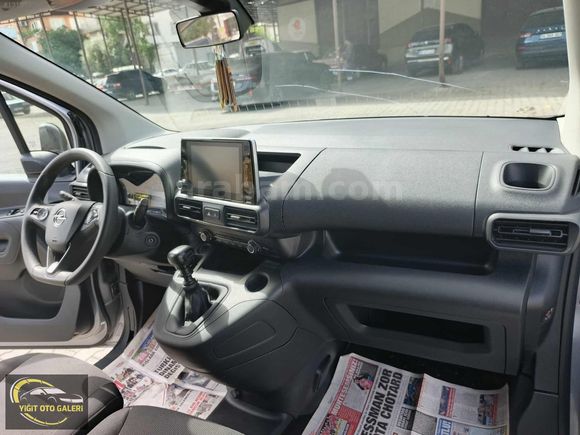 2023 OPEL COMBO ELEGANCE XL DEĞİŞENSİZ FUL PAKET