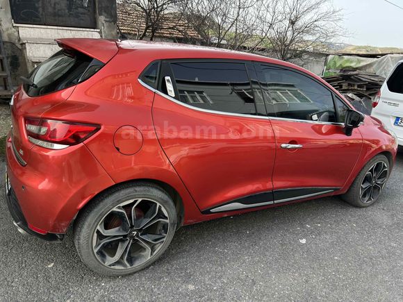 Sahibinden Renault Clio 1.5 dCi Touch 2014 Model  208.000 km Kırmızı
