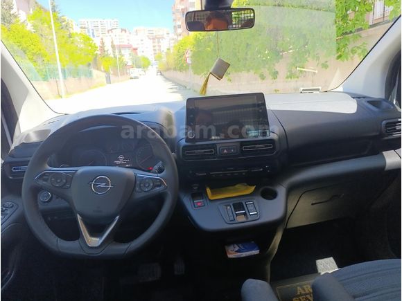 Sahibinden Opel Combo Life 1.5 D Edition 2024 Model