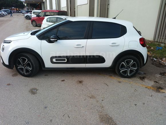 Sahibinden Citroen C3 1.2 PureTech Feel Bold 2024 Model