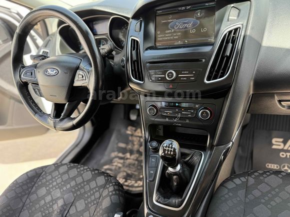 Sahibinden Ford Focus 1.6 TDCi Titanium 2015 Model 