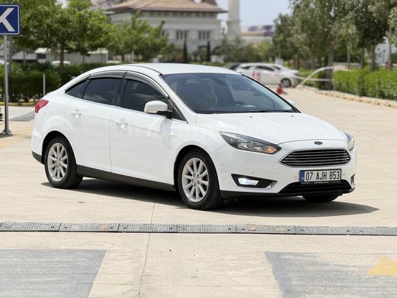 Sahibinden Ford Focus 1.6 TDCi Titanium 2015 Model 