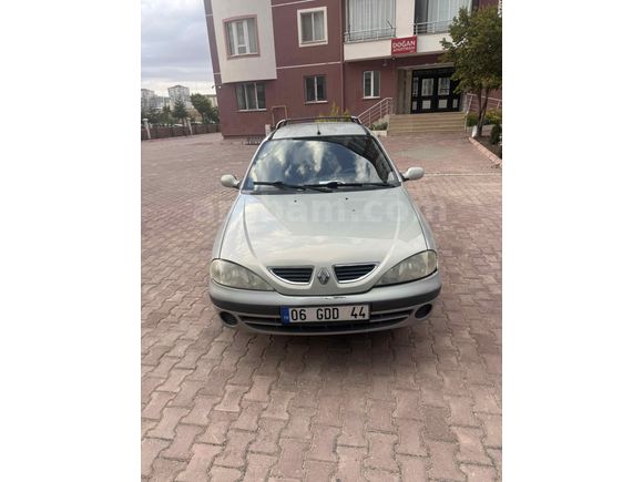 Sahibinden Renault Megane 1.6 RTE 2000 Model 