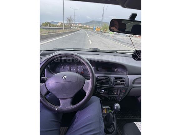 Sahibinden Renault Megane 1.6 RTE 2000 Model 