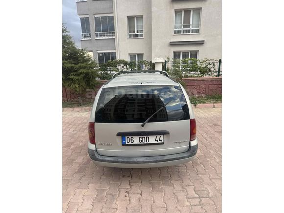 Sahibinden Renault Megane 1.6 RTE 2000 Model 