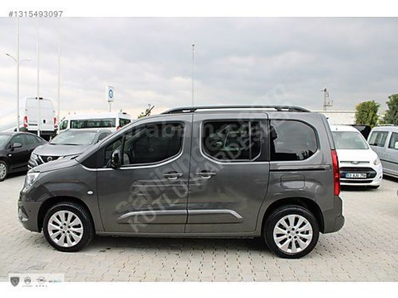 KUTLU KARDEŞLER'DEN 2022 OPEL COMBO 1.5D ULTİMATE BOYASIZ