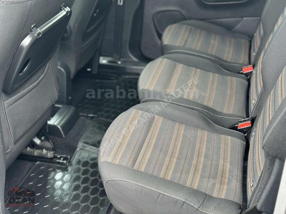 **CAM TAVAN** 2022 COMBO ULTİMATE 79.000 KM BOYASIZ FULL+FULL