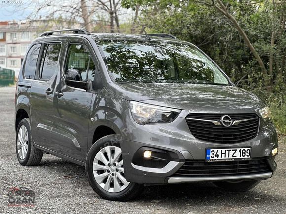 **CAM TAVAN** 2022 COMBO ULTİMATE 79.000 KM BOYASIZ FULL+FULL