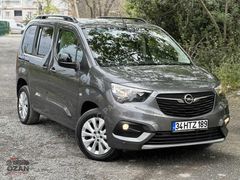 **CAM TAVAN** 2022 COMBO ULTİMATE 79.000 KM BOYASIZ FULL+FULL