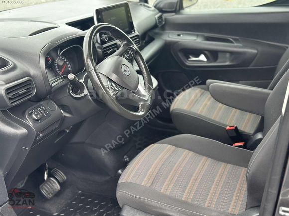 **CAM TAVAN** 2022 COMBO ULTİMATE 79.000 KM BOYASIZ FULL+FULL