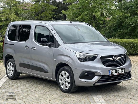 !CAM TAVAN!-COMBO LİFE-ELEGANCE-SADECE 22.000 KM'DE-OTOMATİK