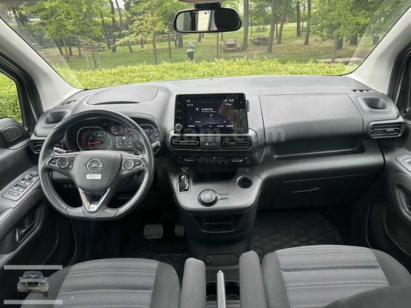 !CAM TAVAN!-COMBO LİFE-ELEGANCE-SADECE 22.000 KM'DE-OTOMATİK