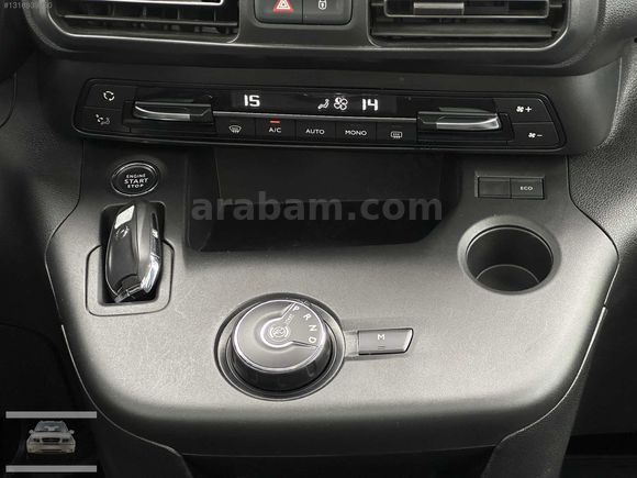 !CAM TAVAN!-COMBO LİFE-ELEGANCE-SADECE 22.000 KM'DE-OTOMATİK