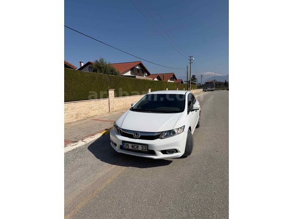 Sahibinden Honda Civic 1.6i VTEC Eco Premium 2013 Model Samsun