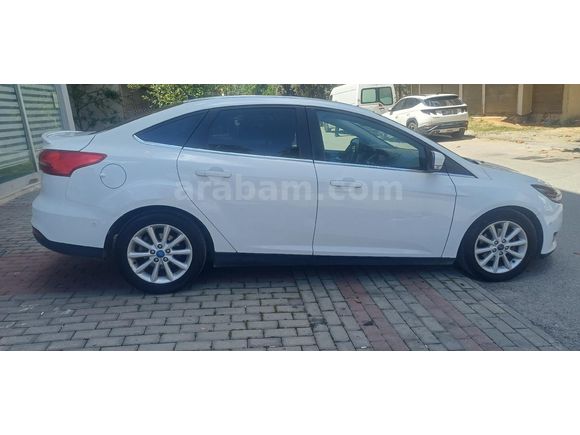 Galeriden Ford Focus 1.6 TDCi Titanium 2016 Model Antalya