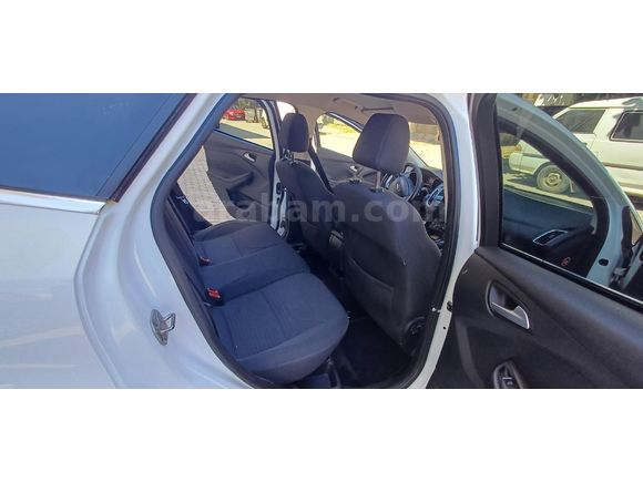 Galeriden Ford Focus 1.6 TDCi Titanium 2016 Model Antalya
